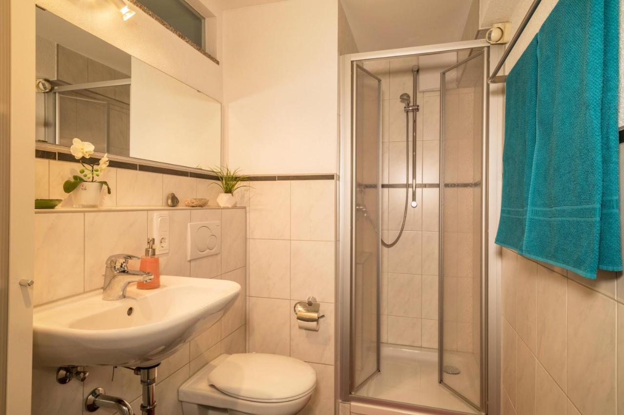 Haus Gigglberger Daire Kressbronn am Bodensee Dış mekan fotoğraf